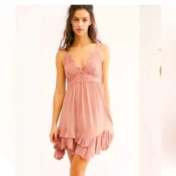 *Final Price* Free People Adella Slip Dress Rose Size Small NWT Retails $88 - Picture 1 of 7